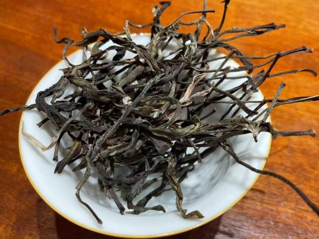 弯弓古树茶口感特点 – 茶中有茗