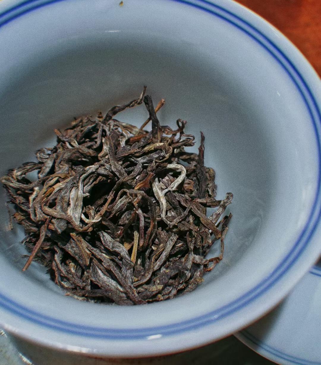 普洱茶饼怎么开饼，怎么饮用茶饼