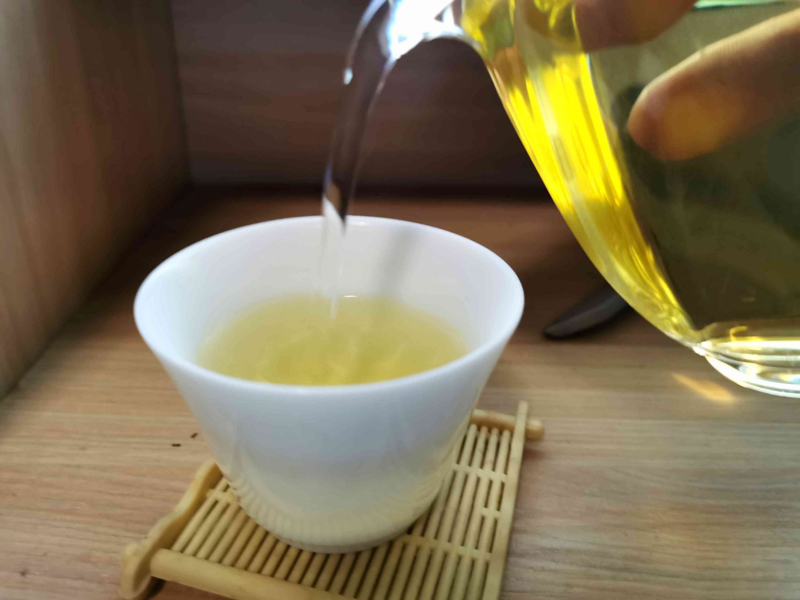 如何判断薄荷塘普洱茶是否变质？